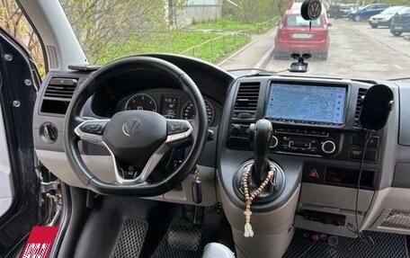 Volkswagen Caravelle T5, 2012 год, 1 680 000 рублей, 8 фотография