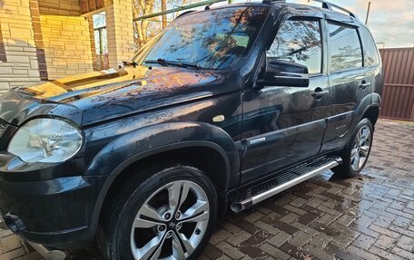 Chevrolet Niva I рестайлинг, 2010 год, 495 000 рублей, 5 фотография