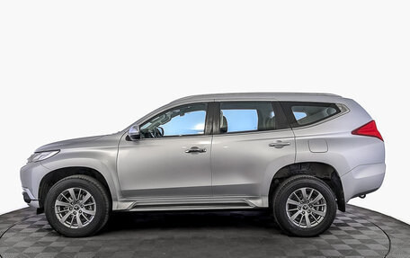 Mitsubishi Pajero Sport III рестайлинг, 2018 год, 3 250 000 рублей, 8 фотография