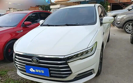 BYD Qin, 2020 год, 1 200 000 рублей, 1 фотография