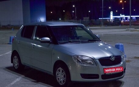 Skoda Fabia II, 2009 год, 500 000 рублей, 3 фотография