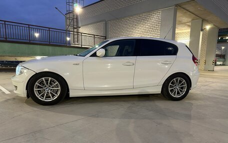 BMW 1 серия, 2010 год, 699 998 рублей, 2 фотография