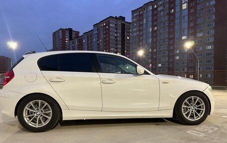 BMW 1 серия, 2010 год, 699 998 рублей, 3 фотография