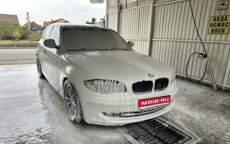 BMW 1 серия, 2010 год, 699 998 рублей, 10 фотография