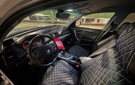 BMW 1 серия, 2010 год, 699 998 рублей, 15 фотография