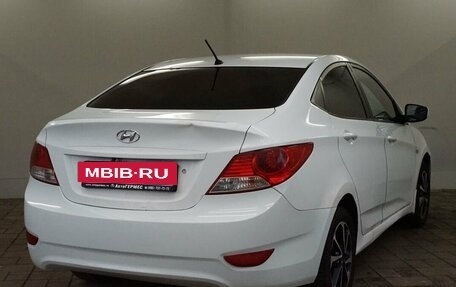 Hyundai Solaris II рестайлинг, 2012 год, 580 000 рублей, 4 фотография