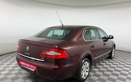 Skoda Superb III рестайлинг, 2009 год, 800 000 рублей, 5 фотография