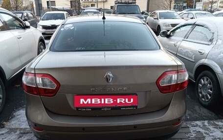 Renault Fluence I, 2012 год, 730 000 рублей, 2 фотография