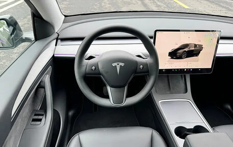 Tesla Model Y I, 2024 год, 3 600 006 рублей, 8 фотография