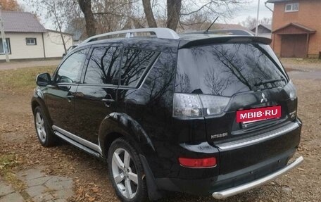 Mitsubishi Outlander III рестайлинг 3, 2008 год, 955 000 рублей, 6 фотография