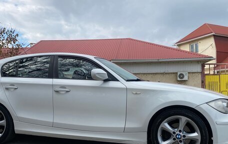 BMW 1 серия, 2011 год, 1 230 000 рублей, 5 фотография