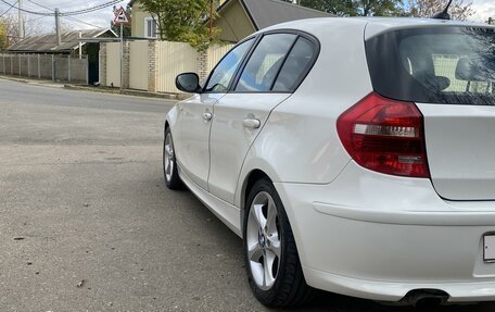 BMW 1 серия, 2011 год, 1 230 000 рублей, 7 фотография