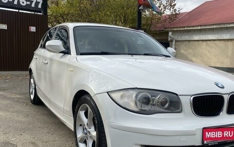 BMW 1 серия, 2011 год, 1 230 000 рублей, 14 фотография