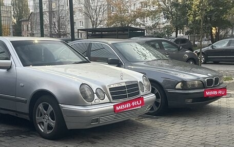 Mercedes-Benz E-Класс, 1997 год, 499 000 рублей, 11 фотография