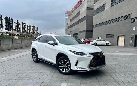 Lexus RX IV рестайлинг, 2021 год, 4 600 000 рублей, 3 фотография