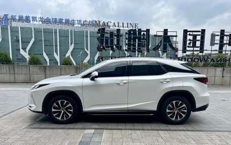 Lexus RX IV рестайлинг, 2021 год, 4 600 000 рублей, 4 фотография