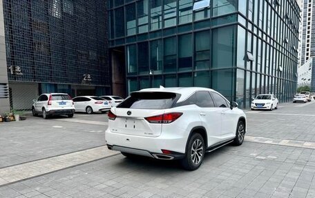 Lexus RX IV рестайлинг, 2021 год, 4 600 000 рублей, 5 фотография