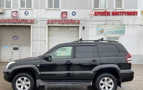 Toyota Land Cruiser Prado 120 рестайлинг, 2005 год, 1 975 000 рублей, 8 фотография