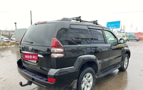 Toyota Land Cruiser Prado 120 рестайлинг, 2005 год, 1 975 000 рублей, 5 фотография