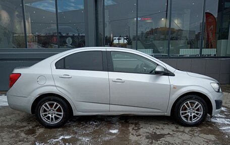 Chevrolet Aveo III, 2012 год, 830 000 рублей, 3 фотография