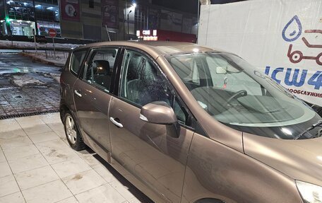 Renault Scenic III, 2010 год, 760 000 рублей, 2 фотография