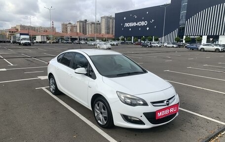 Opel Astra J, 2013 год, 1 050 000 рублей, 3 фотография