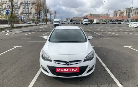 Opel Astra J, 2013 год, 1 050 000 рублей, 2 фотография