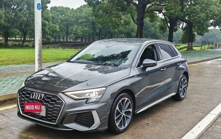 Audi A3, 2021 год, 2 420 000 рублей, 2 фотография