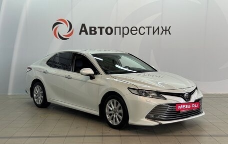 Toyota Camry, 2019 год, 3 070 000 рублей, 7 фотография