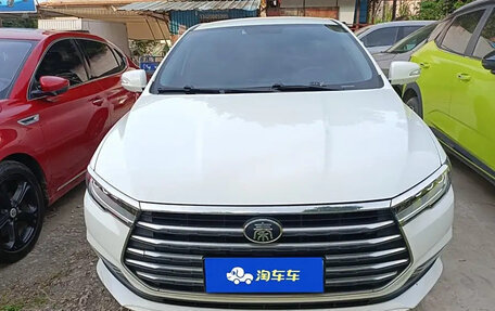 BYD Qin, 2020 год, 1 200 000 рублей, 2 фотография