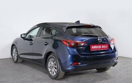 Mazda Axela, 2017 год, 1 585 000 рублей, 3 фотография