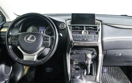 Lexus NX I, 2017 год, 2 900 000 рублей, 12 фотография