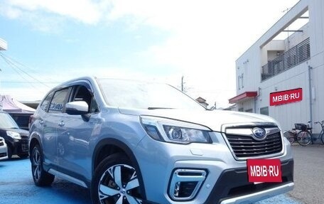 Subaru Forester, 2019 год, 2 200 000 рублей, 2 фотография