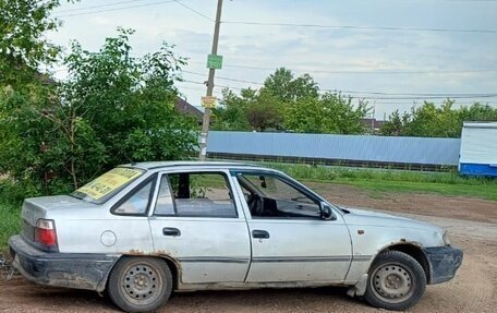 Daewoo Nexia I рестайлинг, 2004 год, 120 000 рублей, 2 фотография