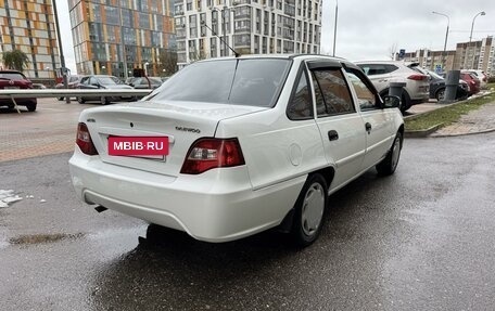 Daewoo Nexia I рестайлинг, 2015 год, 400 000 рублей, 7 фотография