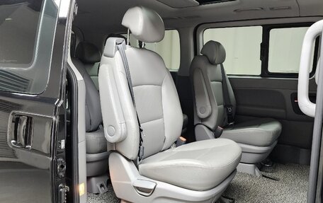 Hyundai Grand Starex Grand Starex I рестайлинг 2, 2020 год, 3 820 000 рублей, 16 фотография