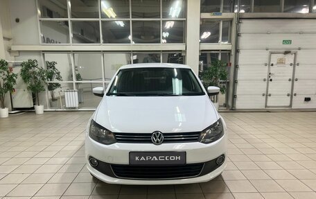 Volkswagen Polo VI (EU Market), 2011 год, 850 000 рублей, 3 фотография