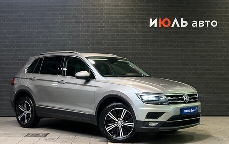 Volkswagen Tiguan II, 2017 год, 2 532 000 рублей, 3 фотография