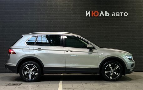 Volkswagen Tiguan II, 2017 год, 2 532 000 рублей, 4 фотография