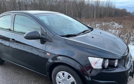 Chevrolet Aveo III, 2014 год, 915 000 рублей, 3 фотография