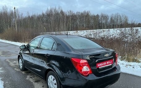 Chevrolet Aveo III, 2014 год, 915 000 рублей, 6 фотография