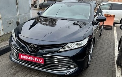 Toyota Camry, 2019 год, 3 390 000 рублей, 1 фотография