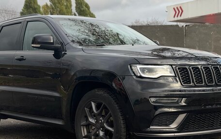 Jeep Grand Cherokee, 2019 год, 4 800 000 рублей, 1 фотография