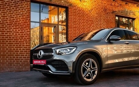 Mercedes-Benz GLC Coupe, 2021 год, 6 600 000 рублей, 2 фотография