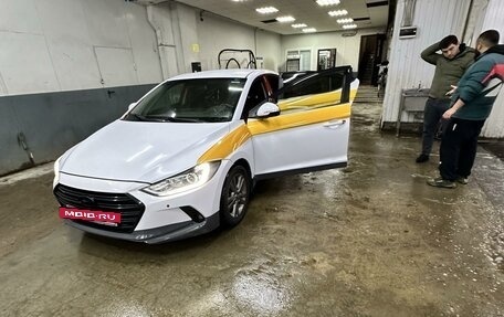 Hyundai Elantra VI рестайлинг, 2017 год, 1 200 000 рублей, 7 фотография