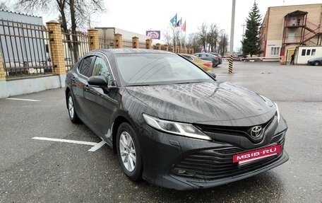 Toyota Camry, 2020 год, 2 500 000 рублей, 10 фотография