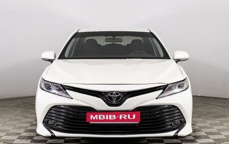 Toyota Camry, 2018 год, 2 309 000 рублей, 2 фотография