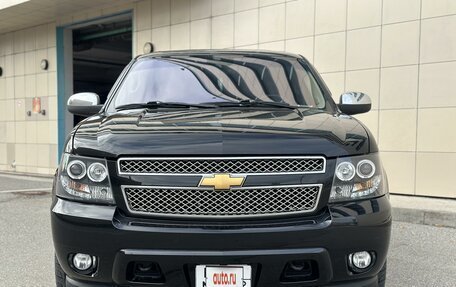 Chevrolet Tahoe III, 2012 год, 2 490 000 рублей, 2 фотография