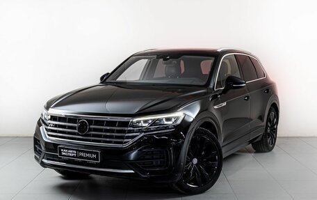 Volkswagen Touareg III, 2019 год, 5 500 000 рублей, 1 фотография