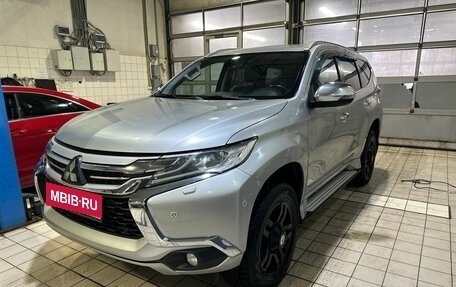 Mitsubishi Pajero Sport III рестайлинг, 2018 год, 3 197 000 рублей, 1 фотография